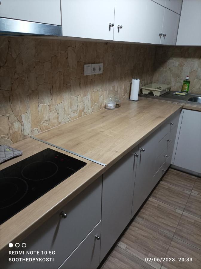 Appartamento L&K Location Next To Center Of Atene Esterno foto